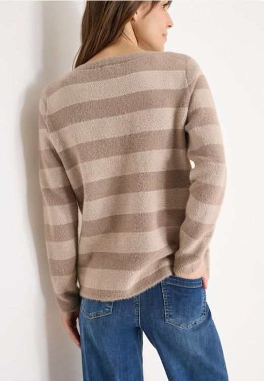 Cecil Structure Striped Feather Yarn (12.303707/urban taupe) - WeekendMode