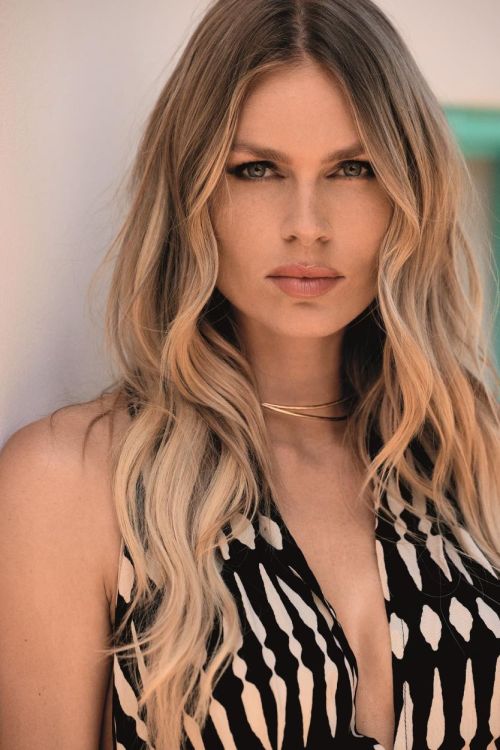 Iconique Savannah Halterneck Dress (IC26-112-MLT) - WeekendMode