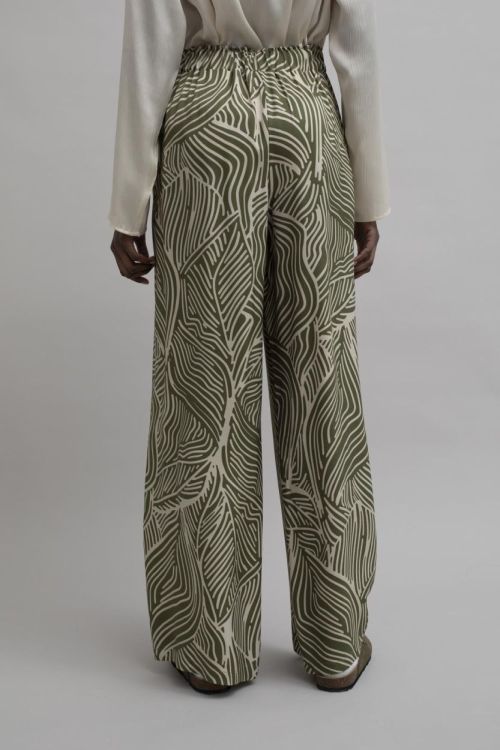 Mus&Bombon JUCAR LONG PANTS (GREEN LEAVES/JUCAR LONG PANTS) - WeekendMode