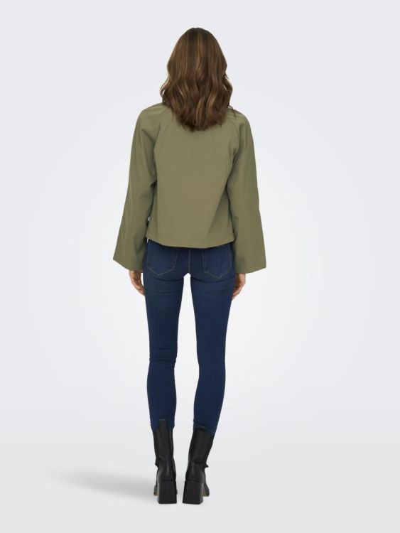 Only ONLAPRIL LIFE SHORT TRENCHCOAT OTW NOOS (15274982/Aloe) - WeekendMode