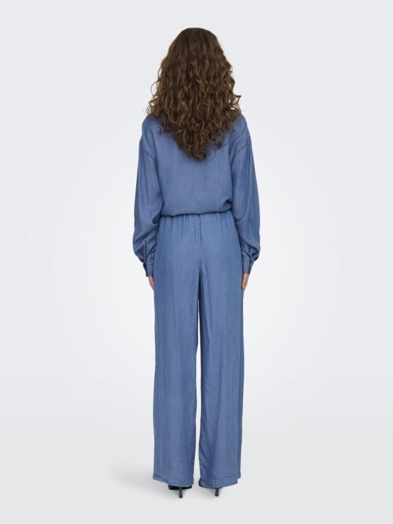 Only ONLCHARIS LIFE HW PULL-UP PANT CCWVN (15337938/Medium Blue Denim) - WeekendMode