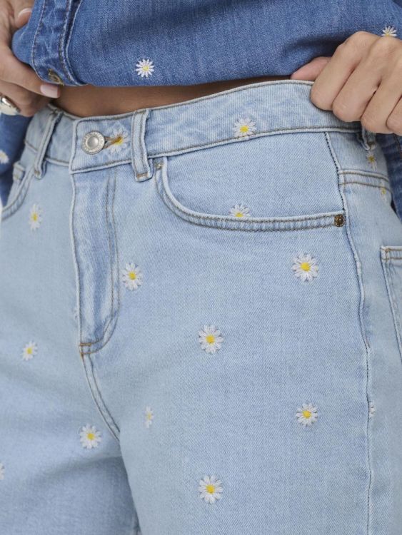 Only ONLJOSEPHINE HW DAISY DNM SHORTS AZGNOOS (15372249/Light Blue Denim) - WeekendMode