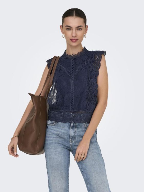 Only ONLKARO S/L LACE TOP NOOS WVN (15204604/Night Sky) - WeekendMode
