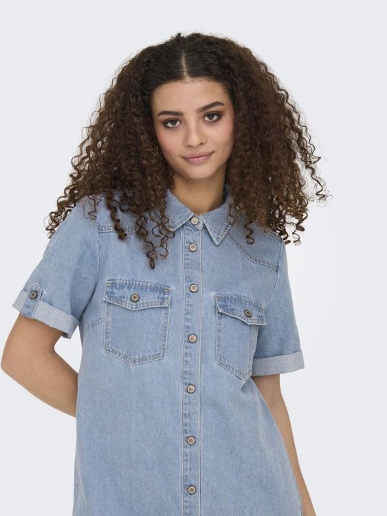 Only ONLLISA S/S DNM DRESS GUA NOOS (15353176/Light Blue Denim) - WeekendMode