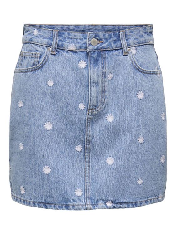 Only ONLSTELLA DAISY SHORT SKIRT DNM NOOS (15362556/Light Blue Denim DAISY EMB) - WeekendMode