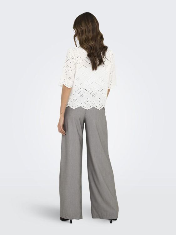 Only ONLVALAIS S/S SHIRT WVN NOOS (15351106/Cloud Dancer) - WeekendMode