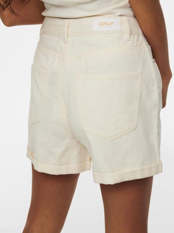 Only ONLVEGA HW MOM DNM SHORTS NOOS (15230571/Ecru) - WeekendMode