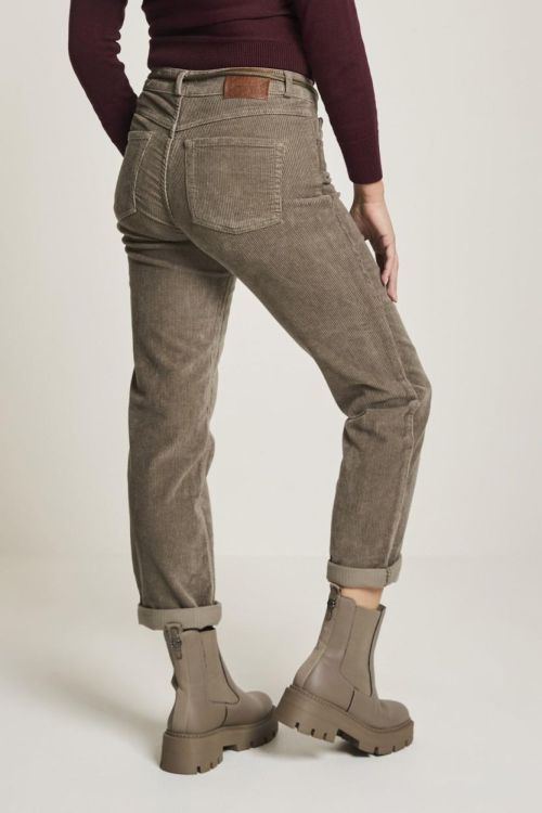 Parami Bobby (FW251.104091-633 - Khaki Green - L30) - WeekendMode