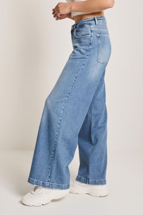 Parami Cloë (SS251.212334-D179 - Cosmic Blue L34) - WeekendMode