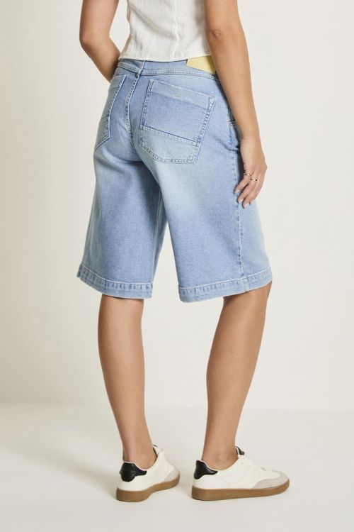 Parami Nola (SS262.266408-D194-D194 - Light Cosmic - ) - WeekendMode