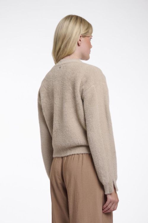 Rino&Pelle Short V-neck cardigan (Isarea.5002621/Stone) - WeekendMode