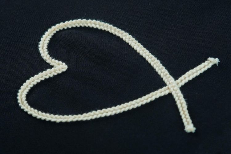 Someone Pull (YUMI-G-16-M/BLACK) - WeekendMode