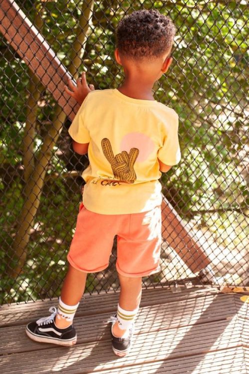 Sturdy T-shirt met backprint - Desert Fiesta (71700497/Geel) - WeekendMode