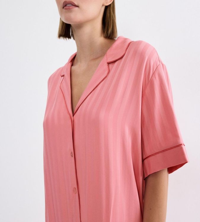 Triumph Slaapkleed Amourette Jacquard (10227274/00BE Cherry Rose) - WeekendMode