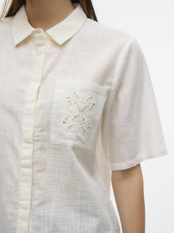 Vero Moda VMBARCY S/S SHIRT WVN BTQ GA (10328659/Snow White) - WeekendMode