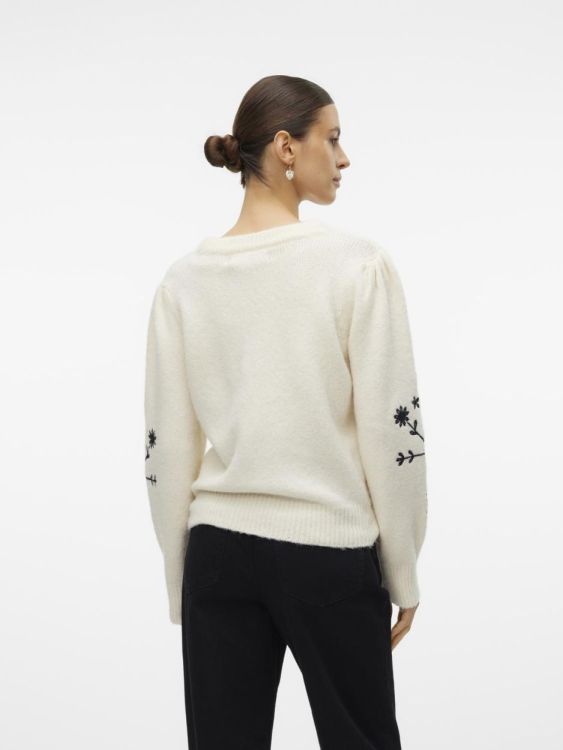 Vero Moda VMGAIA LS O-NECK EMBROIDERY PULLOVER GA (10314221/Birch W. BLACK) - WeekendMode