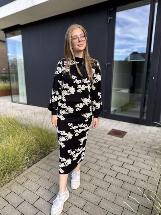 Vero Moda VMNANCY NW 7/8 SKIRT BOO REP (10331453/Black W. BIRCH FLOWER) - WeekendMode