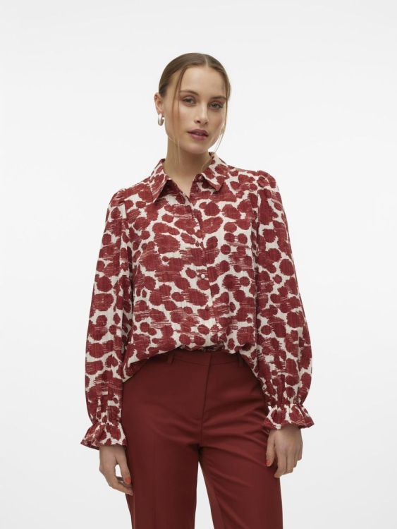 Vero Moda VMPILA SENYA LS SHIRT WVN (10311138/Fired Brick Senya) - WeekendMode