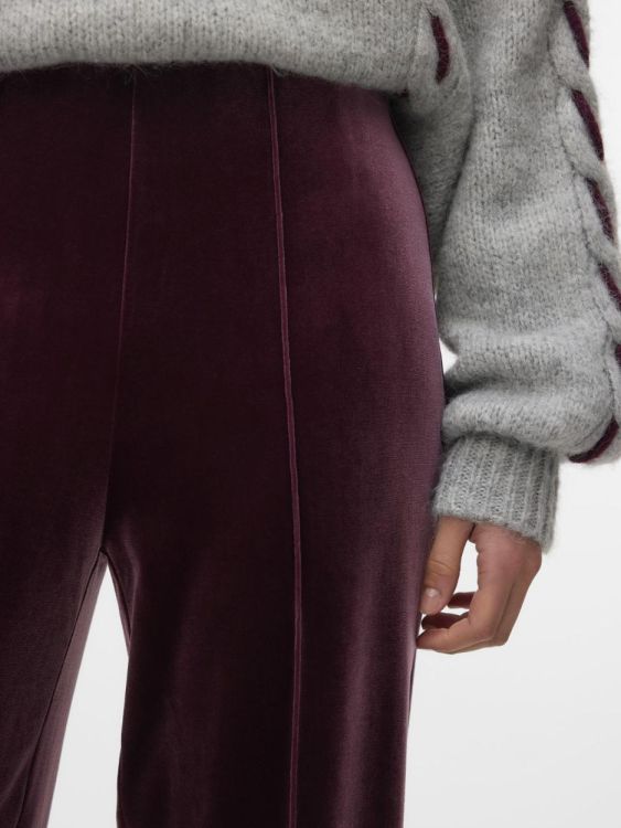 Vero Moda VMSHANNA HW WIDE VELVET PANT (10334038/Winetasting) - WeekendMode