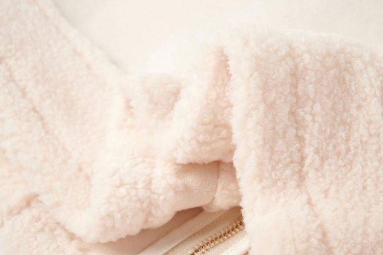 Vila Joy VEST (PRISCILLA-L-60-B/LIGHT ECRU) - WeekendMode